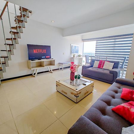 Apartamento Penthouse Espectacular Vista Cd A.C. Wifi 300Mbps Guadalajara Exterior foto